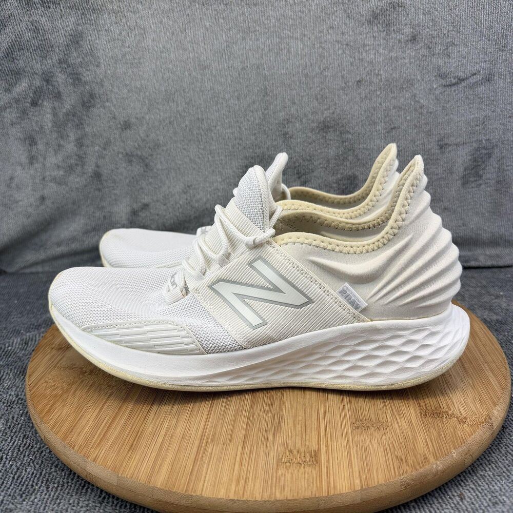 New Balance Women's White and Cream Athletic Running Shoes - Picture 4 of 12